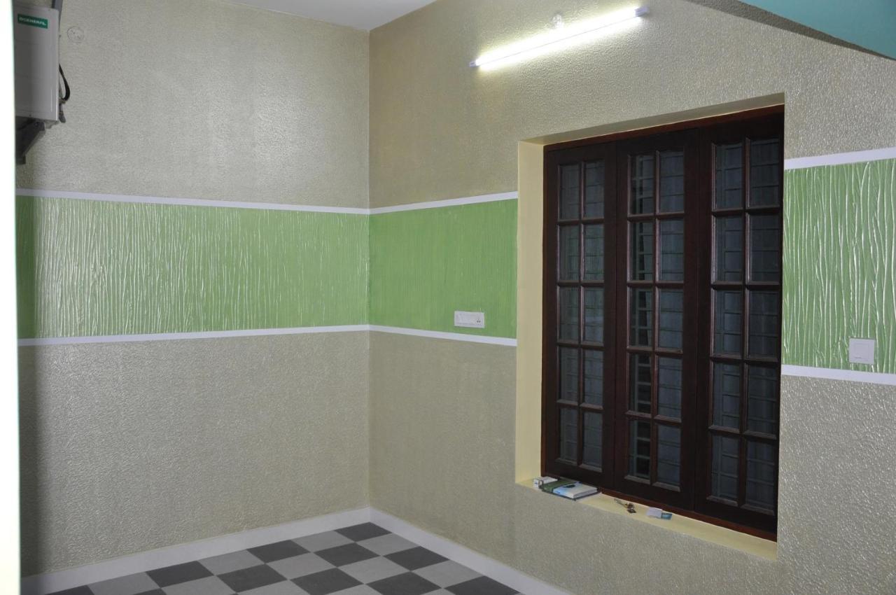 Moonlight Residency 호텔 Tiruchirappalli 외부 사진
